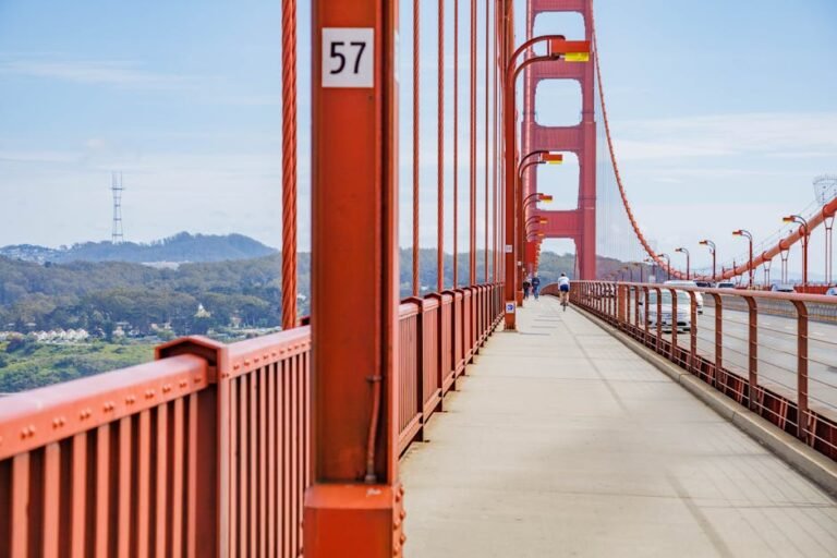 Golden Gate Bridge Bike Tour: Your Ultimate San Francisco Cycling Guide