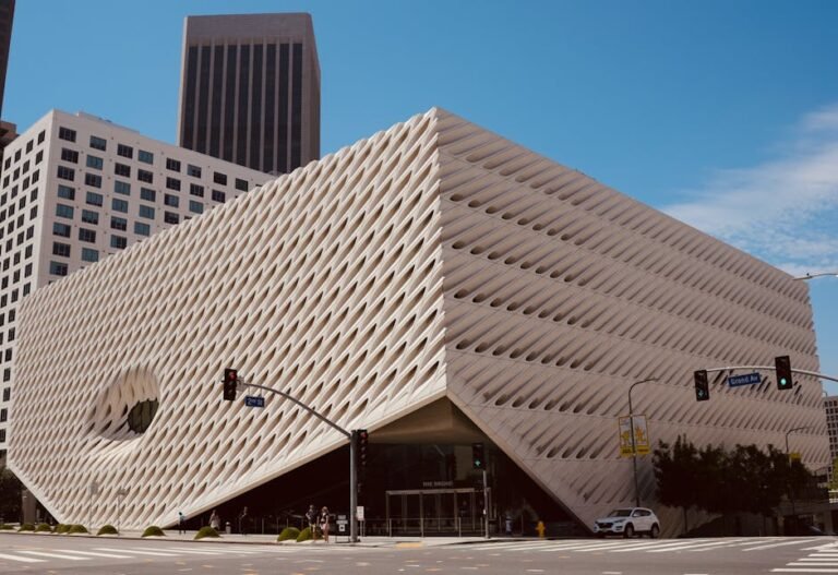 Van Gogh in California: Tracing His Influence & Where to See It