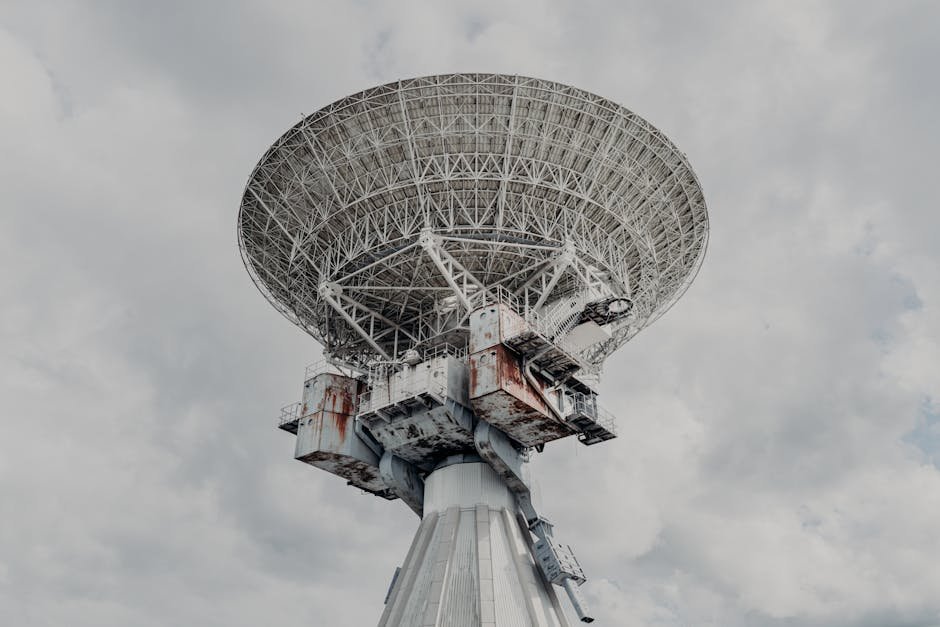 Beyond Earth: China's FAST Telescope and the Global Hunt for Extraterrestrial Intelligence