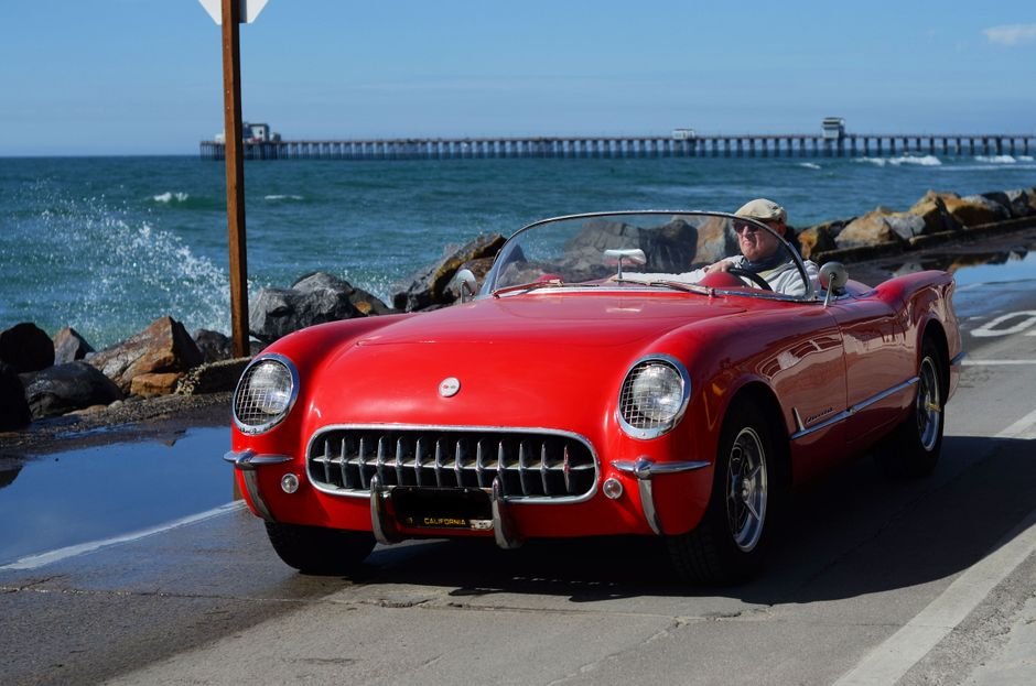 Explore California's Iconic Car Culture: Design, History & Unforgettable Drives